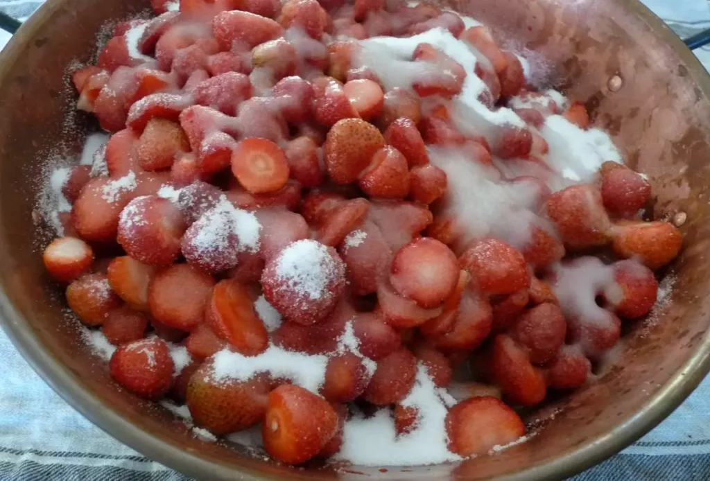 Confiture de fraises du potager "maison"