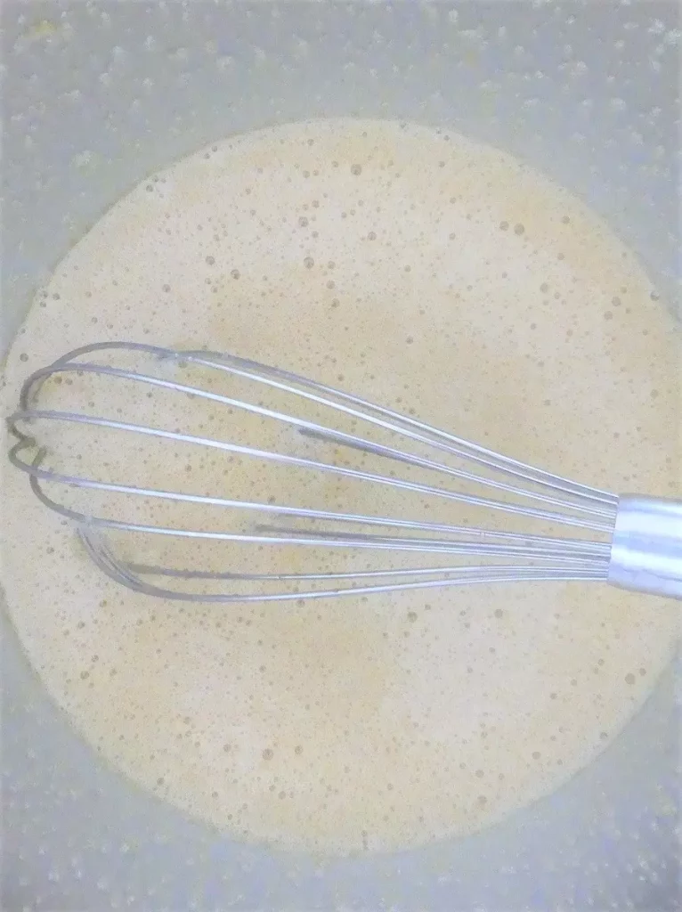 Préparation de la pâte à madeleine