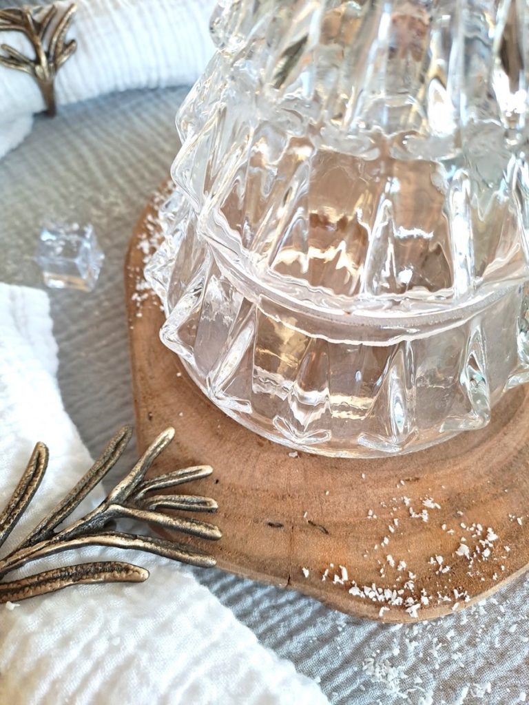 Comment créer une déco de table inspirée de la glace du Grand Nord